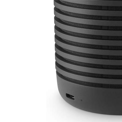 ROZBALENO Bang & Olufsen Beosound Explore Black Anthracite reproduktor