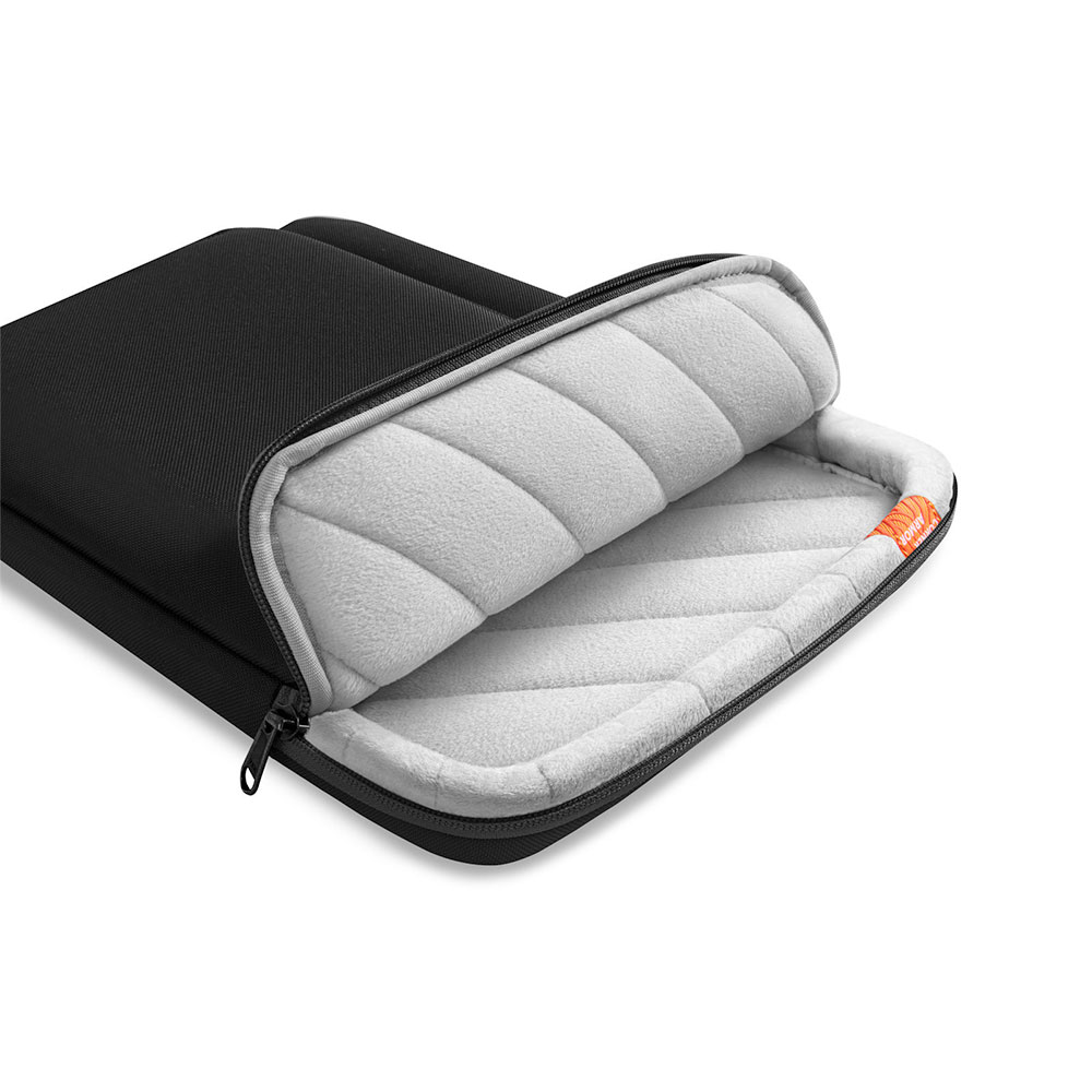 Tomtoc taška Defender A40 pre Macbook Air 15" M2/M3/M4 - Black