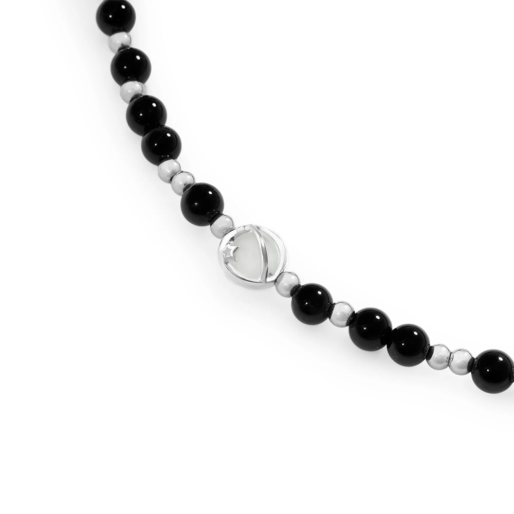 SwitchEasy Beaded Wrist Strap + Strap Card - Onyx Bloom