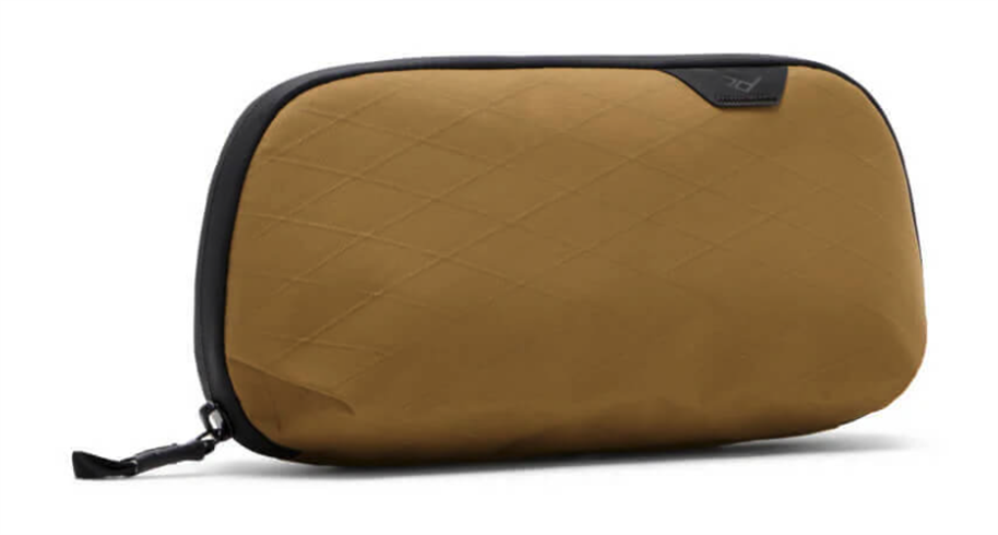 Peak Design Tech Pub Small-Coyote