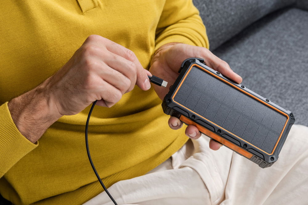 Spello by Epico 24000mAh Solar Power Bank