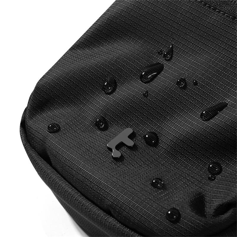 TomToc taška Aviator T37 Travel Crossbody Bag - Black