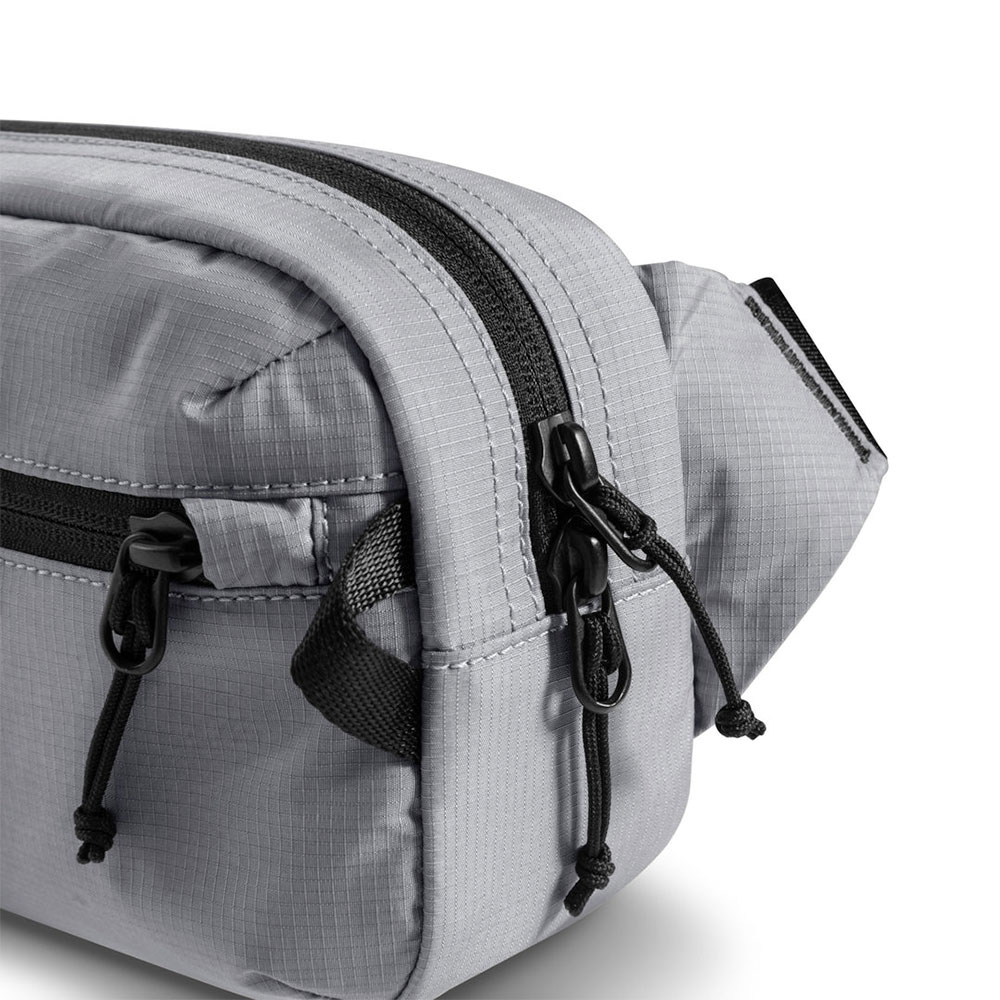 TomToc taška Aviator T33 Chest Bag S - Gray