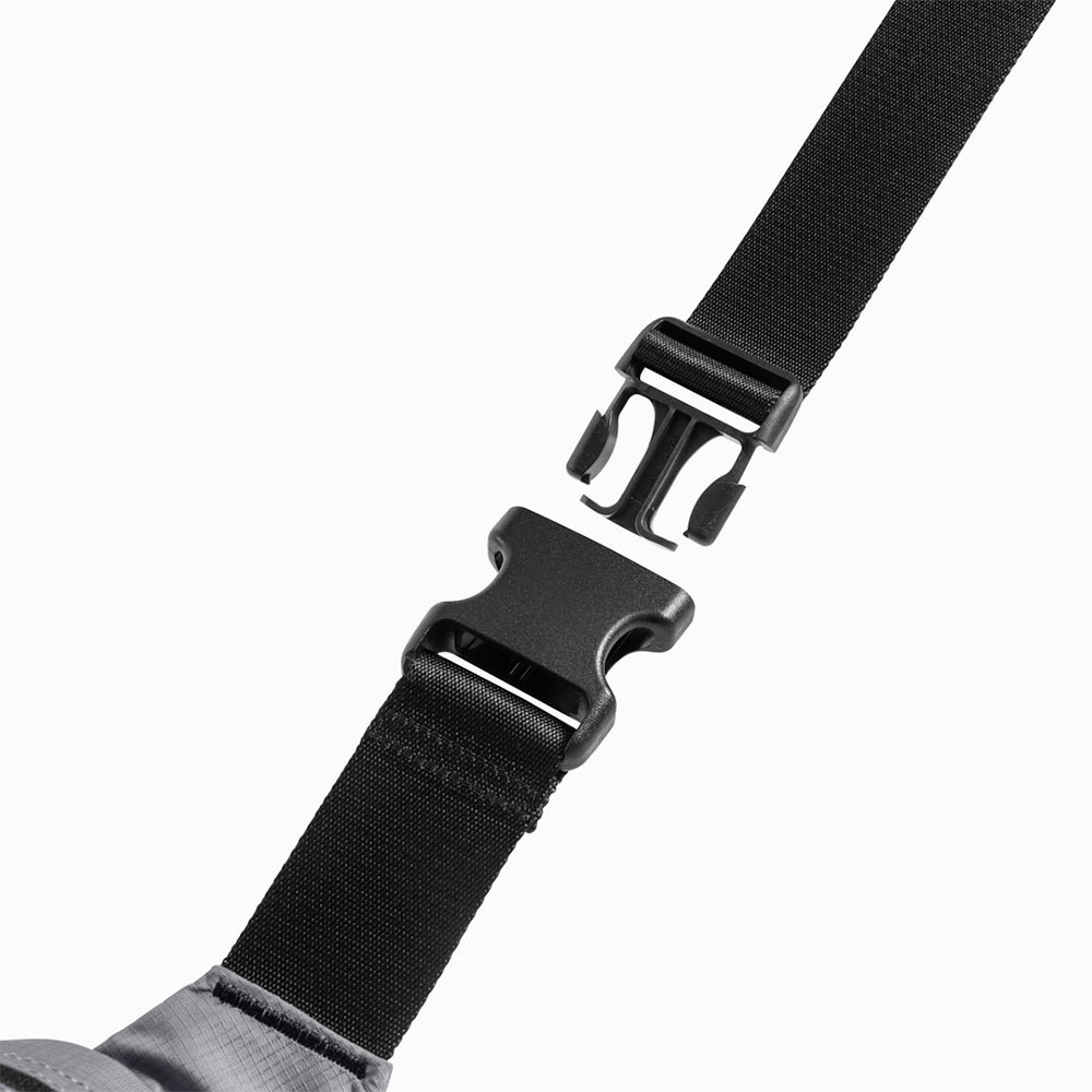 TomToc taška Aviator T33 Chest Bag S - Gray