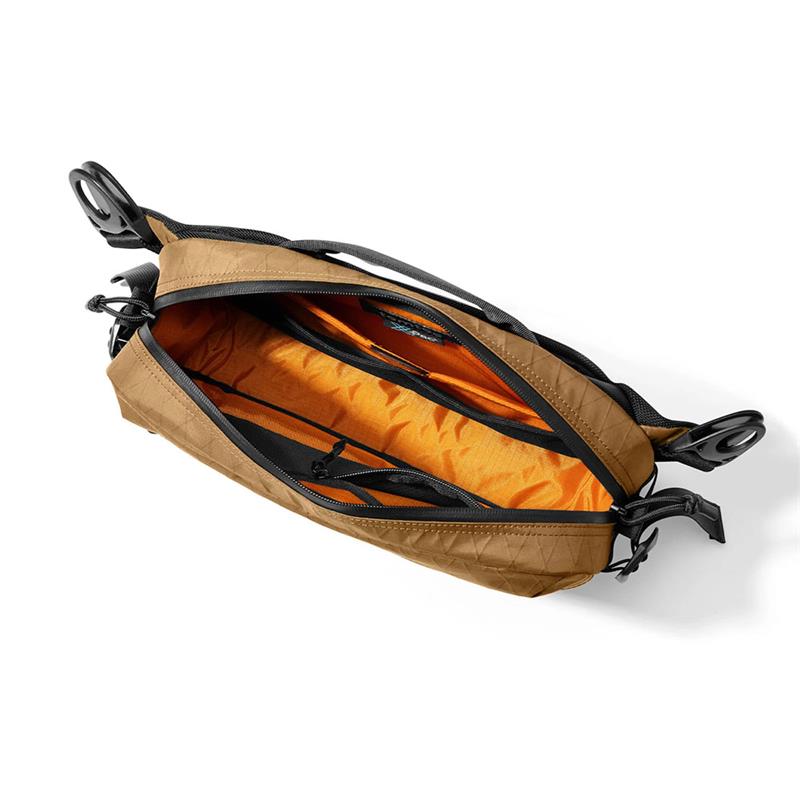 TomToc taška Wander T26 X-Pac Daily Sling Bag - Brown