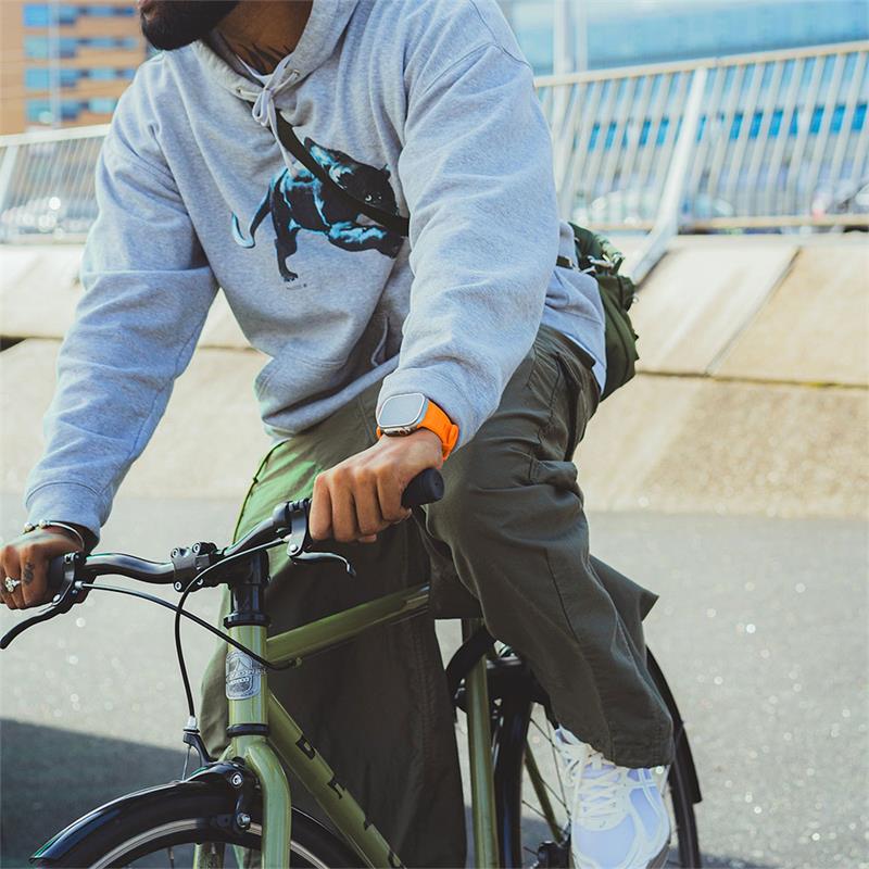 Decoded remienok Sports Silicone Ultra Traction Strap pre Apple Watch 44-49mm - Apricot Crush Orange