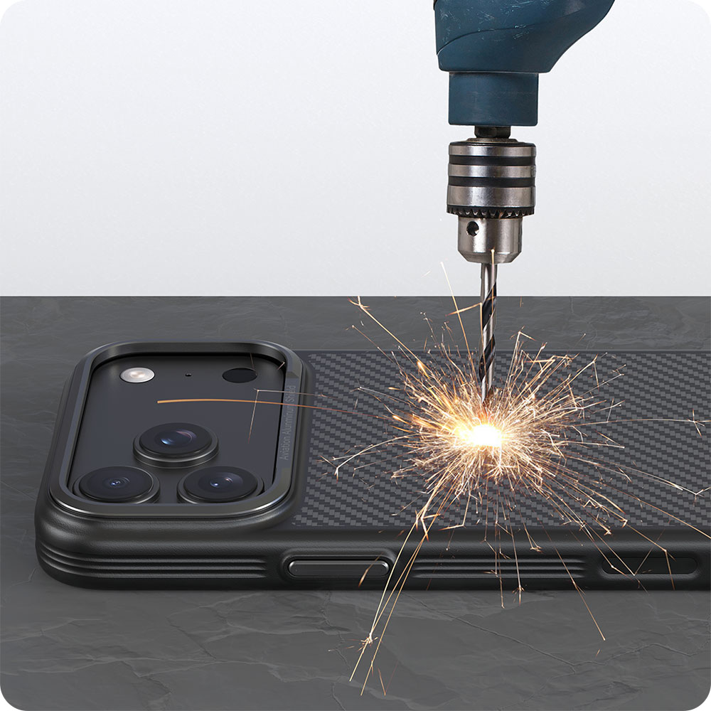 Comma kryt Kevlar Magnetic Shockproof Case pre iPhone 17 - Black