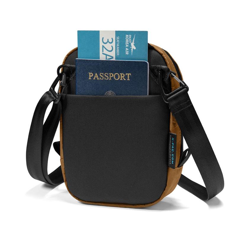 TomToc taška Aviator T37 X-Pac Travel Crossbody Bag - Brown