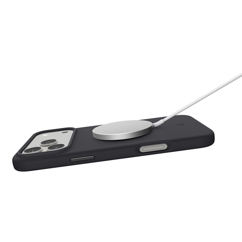 Spigen kryt Silicone Fit Magsafe pre iPhone 17 Pro Max - Black