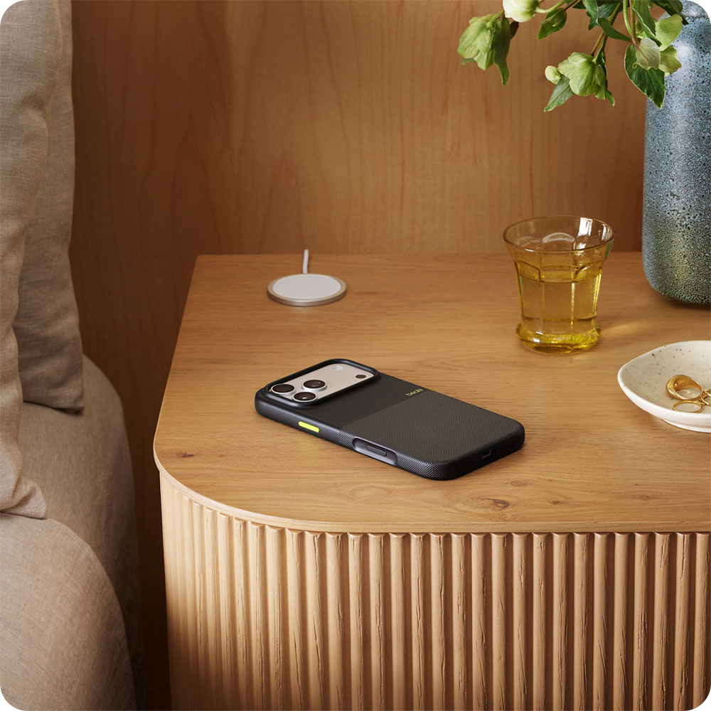 Apple Beats iPhone 17 Pro Max Rugged Case with MagSafe and Camera Control - Everest Black