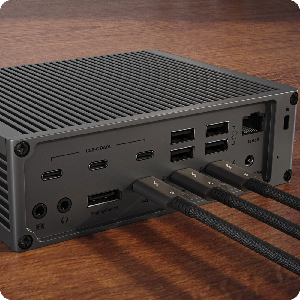 CalDigit TS 5 Plus 20 Ports of Extreme Connectivity