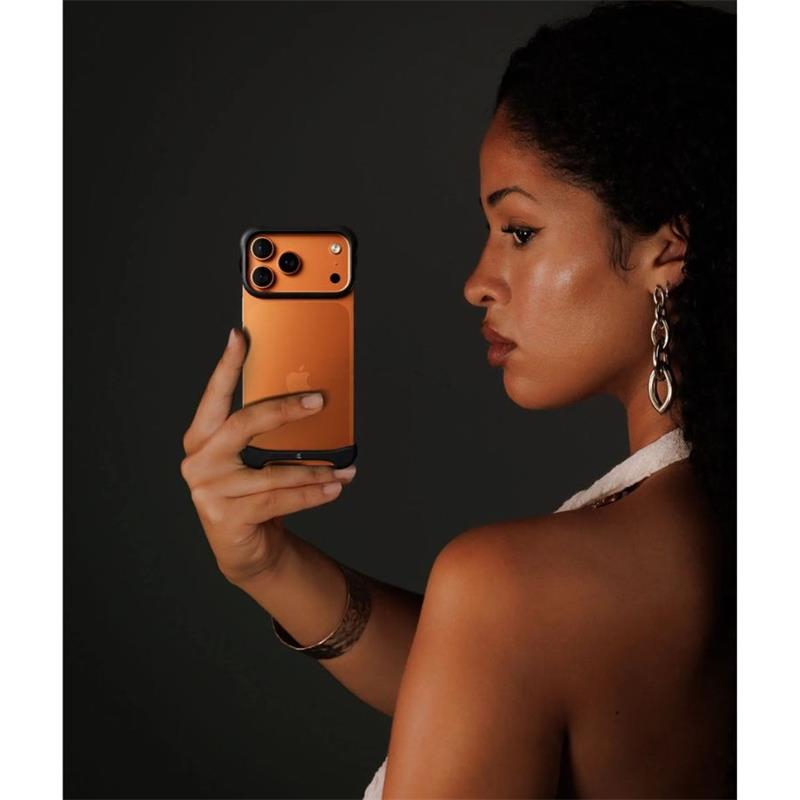 ARC Pulse Aluminum Protective Case pro Apple iPhone 17 Pro Max - Matte Black