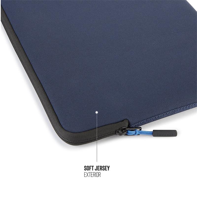 Pipetto pouzdro Classic Fit Sleeve V2 pro Macbook Air 13" (M2-M5)/Pro 14" - Dark Blue