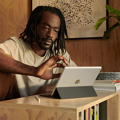 iPad 10.2" Wi-Fi 256 GB kozmická sivá (9. gen.) *Použitý s DPH - Trieda B*