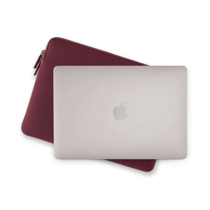 Pipetto pouzdro Classic Fit Sleeve V2 pro Macbook Air 13" (M2-M5)/Pro 14" - Burgundy