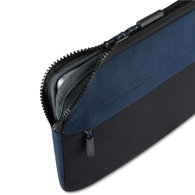 Pipetto pouzdro Expand Sleeve pro Macbook Air 13" (M2/M3/M4/M5)/Pro 14" - Dark Blue