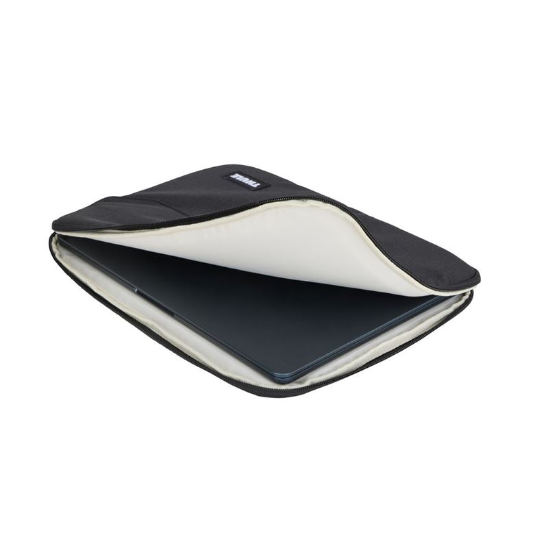 Thule Lithos puzdro pre MacBook Air 13" - čierna