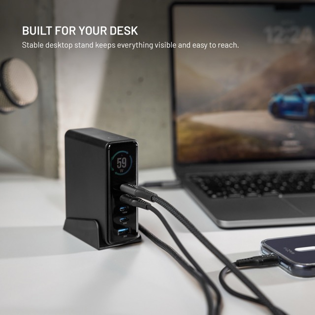 FIXED Dokovací GaN stanice s displejem 4x USB-C a USB, PD 3.2, 140W, černá