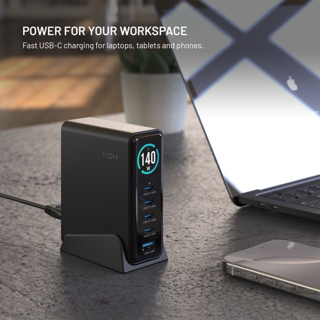 FIXED Dokovací GaN stanice s displejem 4x USB-C a USB, PD 3.2, 140W, černá