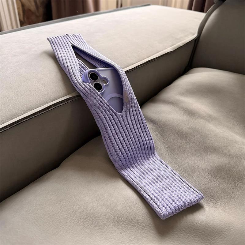 Puro Universal Hand Phone Pocket - Lavender Blue