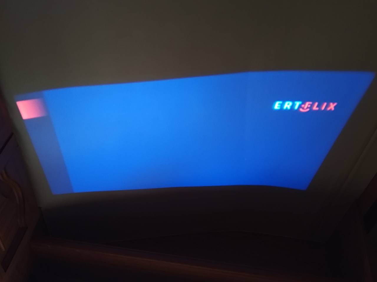 Φωτογραφία 1 από 1 από κριτική πελάτη για το Projector Hy300 Mini HD 1280 x 720 με Wi-Fi & Ενσωματωμένα Ηχεία Λευκό