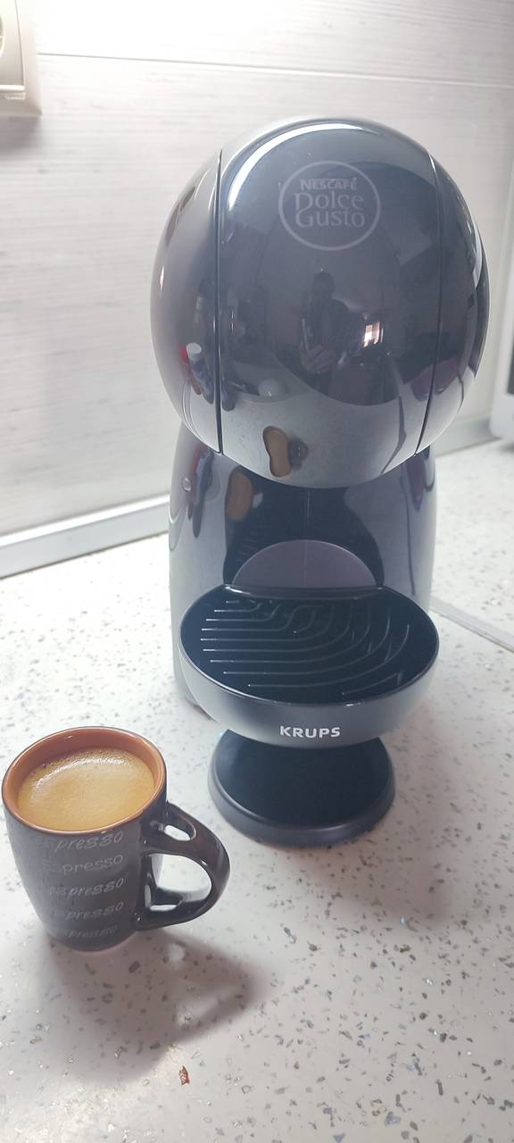 Φωτογραφία 1 από 1 από κριτική πελάτη για το Krups Piccolo XS Καφετιέρα για Κάψουλες Dolce Gusto Πίεσης 15bar Black