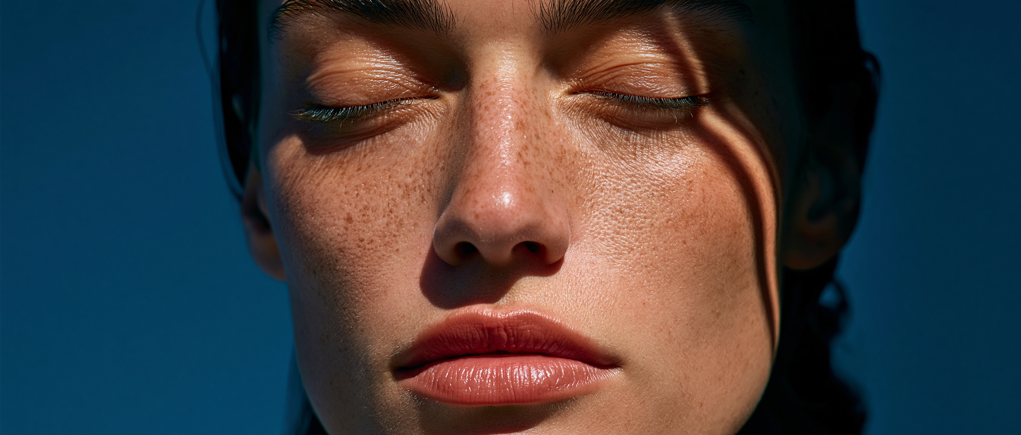Prompt : Extreme close-up, woman face, visible skin texture, pores, fine wrinkles, natural imperfections, soft diffused natural light from the left, shallow depth of field, 100mm macro lens, f/2.8, ISO 100, sharp focus --ar 7:3 --v 8.1 --hd --profile 78w3lhj