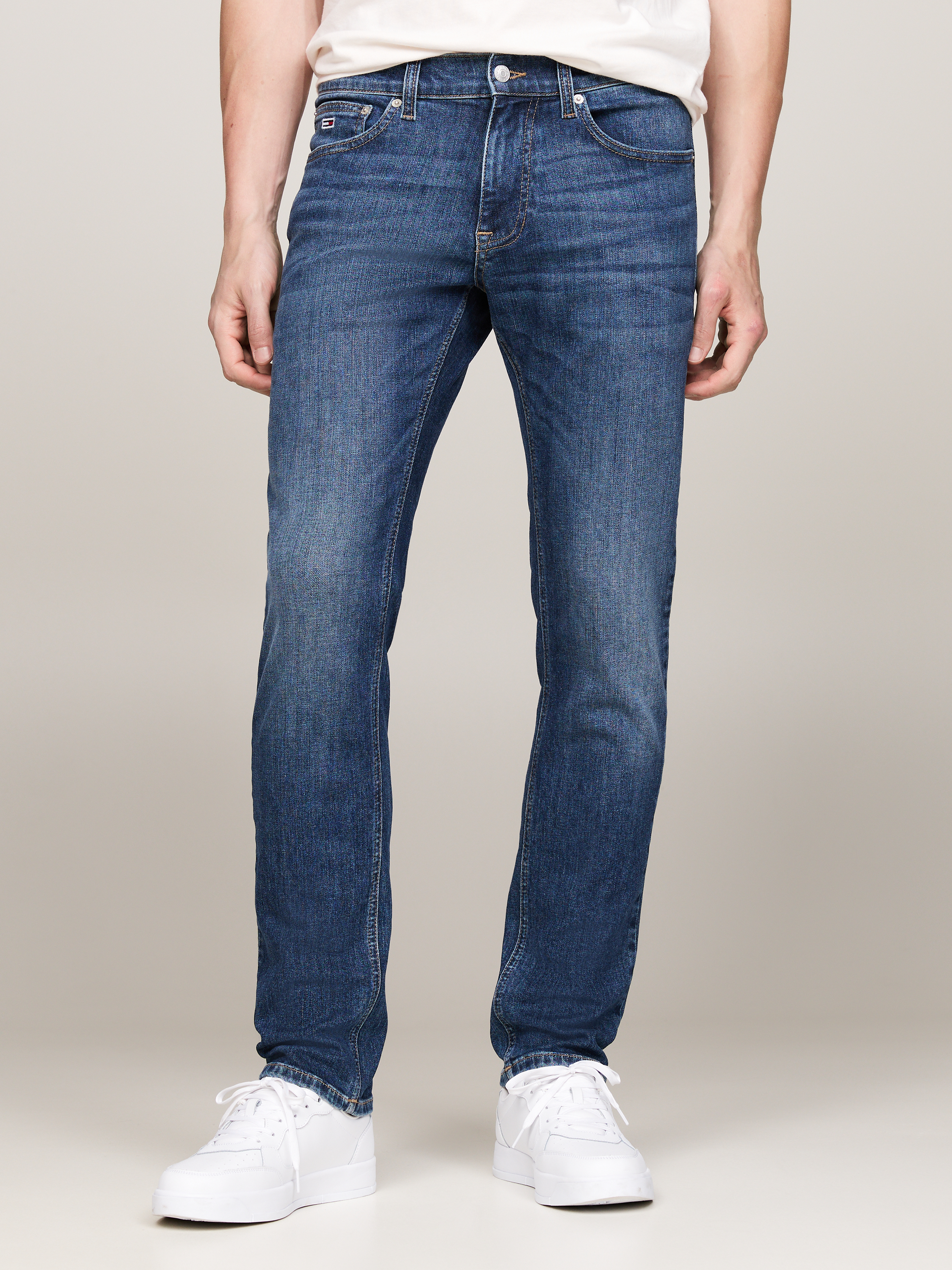SCANTON SLIM CH0256 CO male