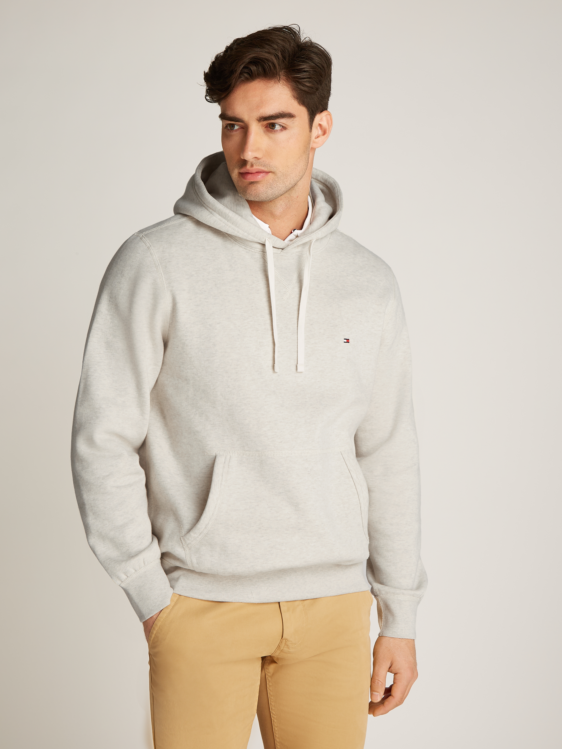 ESSENTIAL FLEECE HOODY