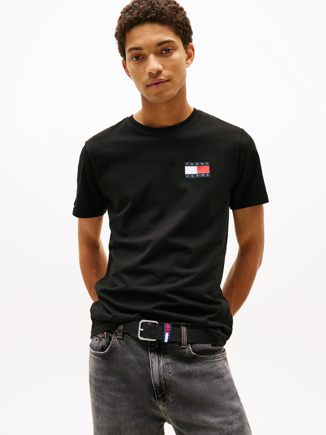 TJM SLIM ESSENTIAL FLAG TEE EXT male