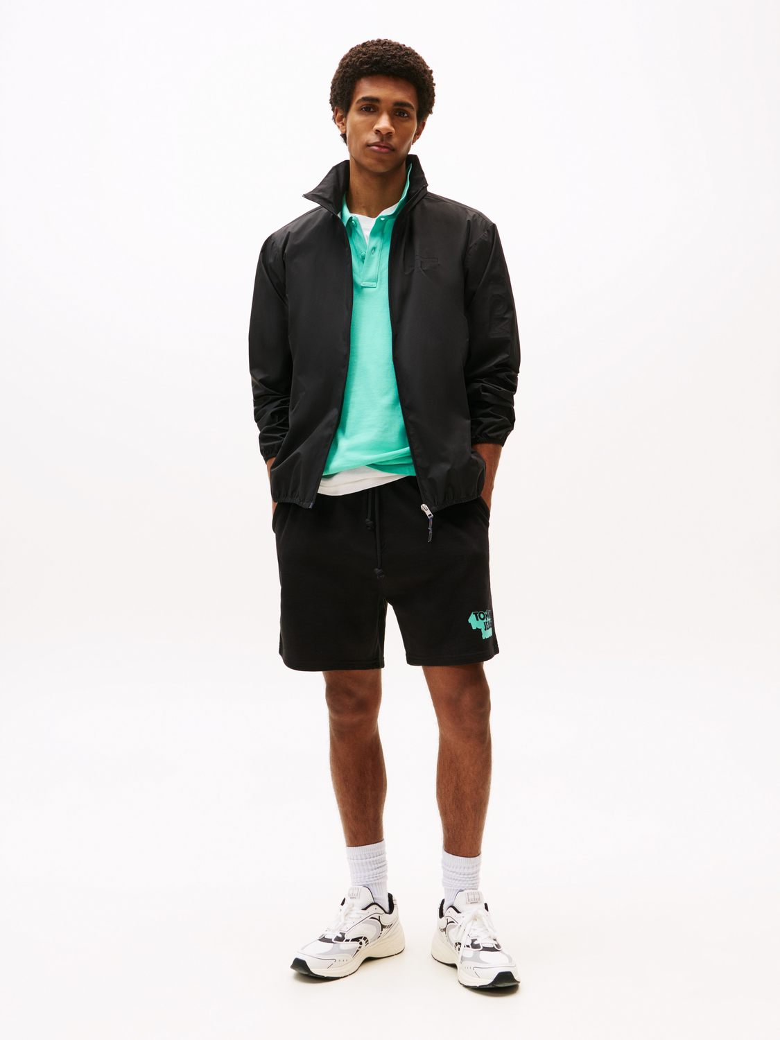 TJM RLX STACK LOGO SWEATSHRT EXT male