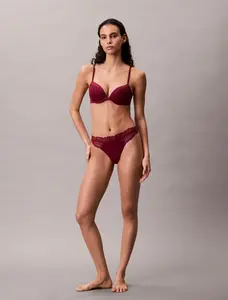 PUSH UP PLUNGE