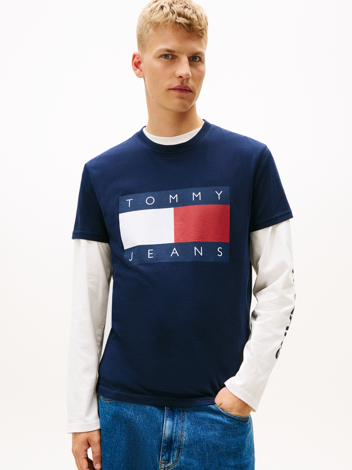 TJM REG BIG FLAG SS TEE EXT male