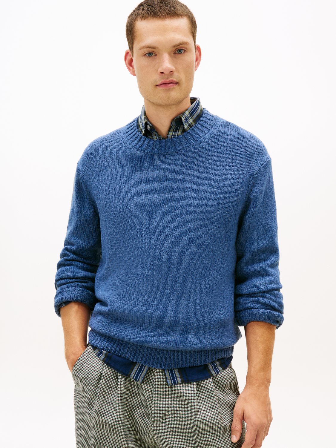 SOFT TEXTURED CREW NECK