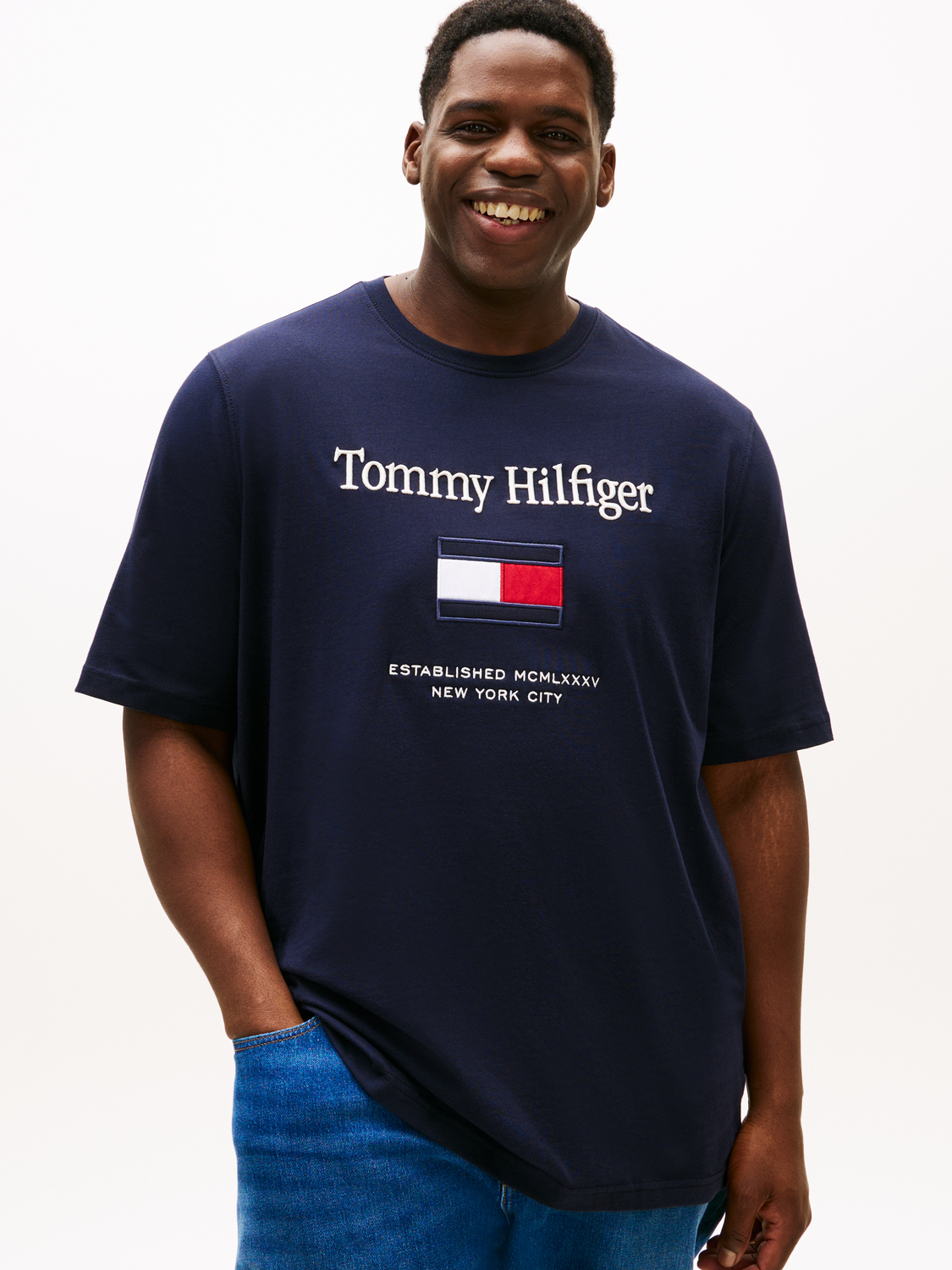 BT-TOMMY EMBRO FLAG TEE-B male