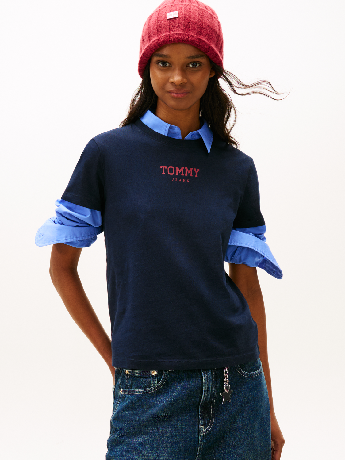 TJW REG ESSENTIAL LOGO 2 TEE EXT female