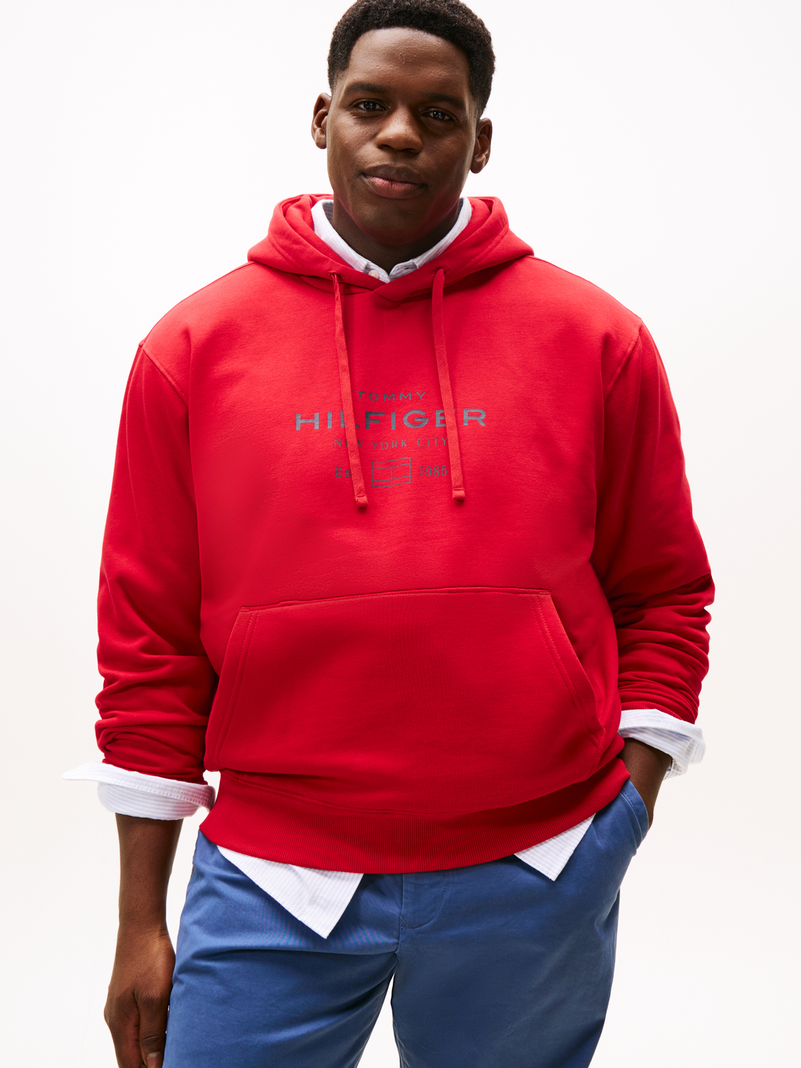 BT-OVAL GRAPHIC HOODIE-B male