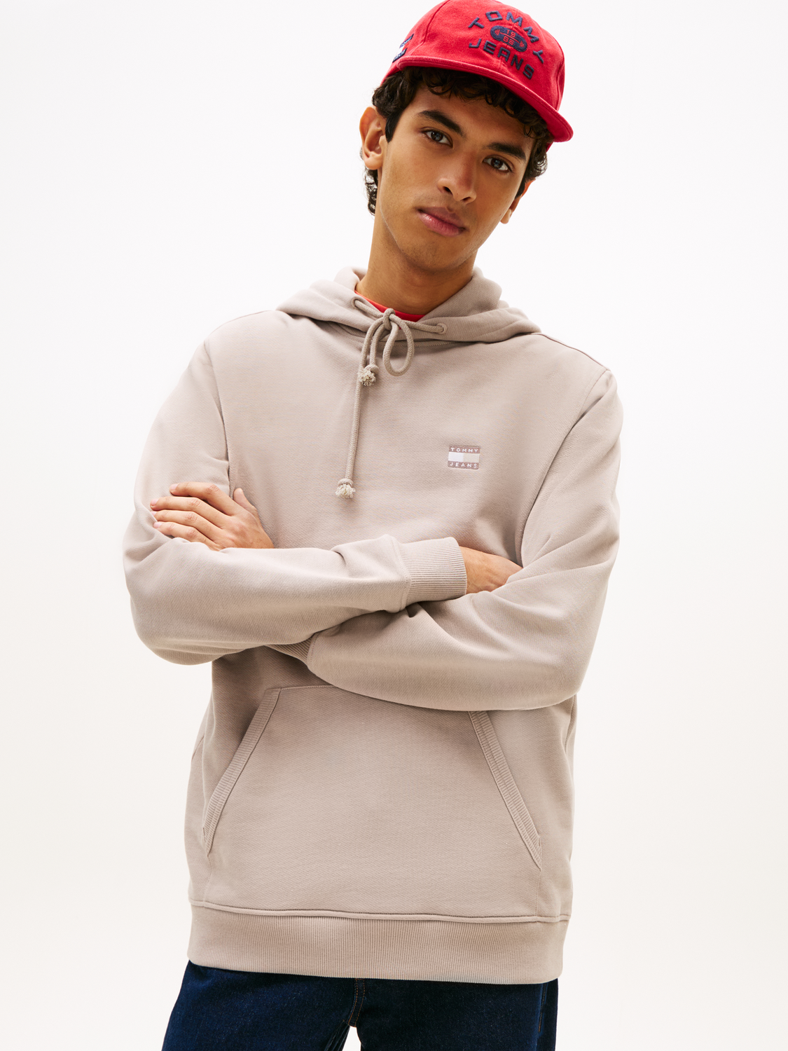 TJM REG BADGE HOODIE EXT male