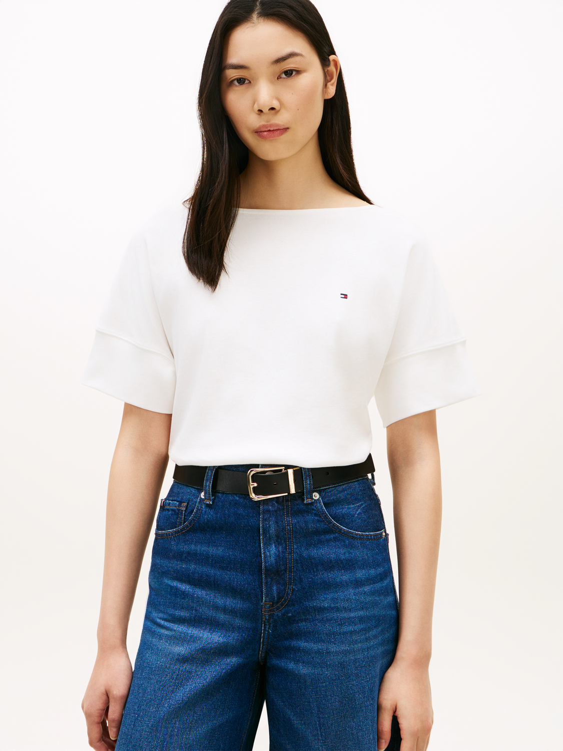MDRN CODY SS SLV C-NK TEE female