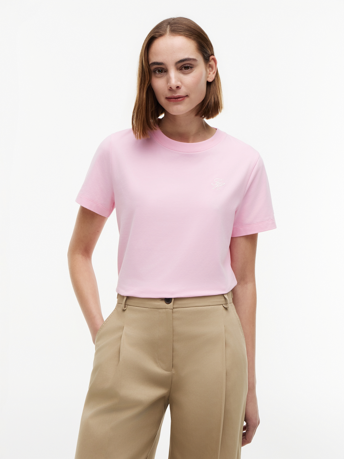 TH SCRIPT REG C-NK SS TEE female