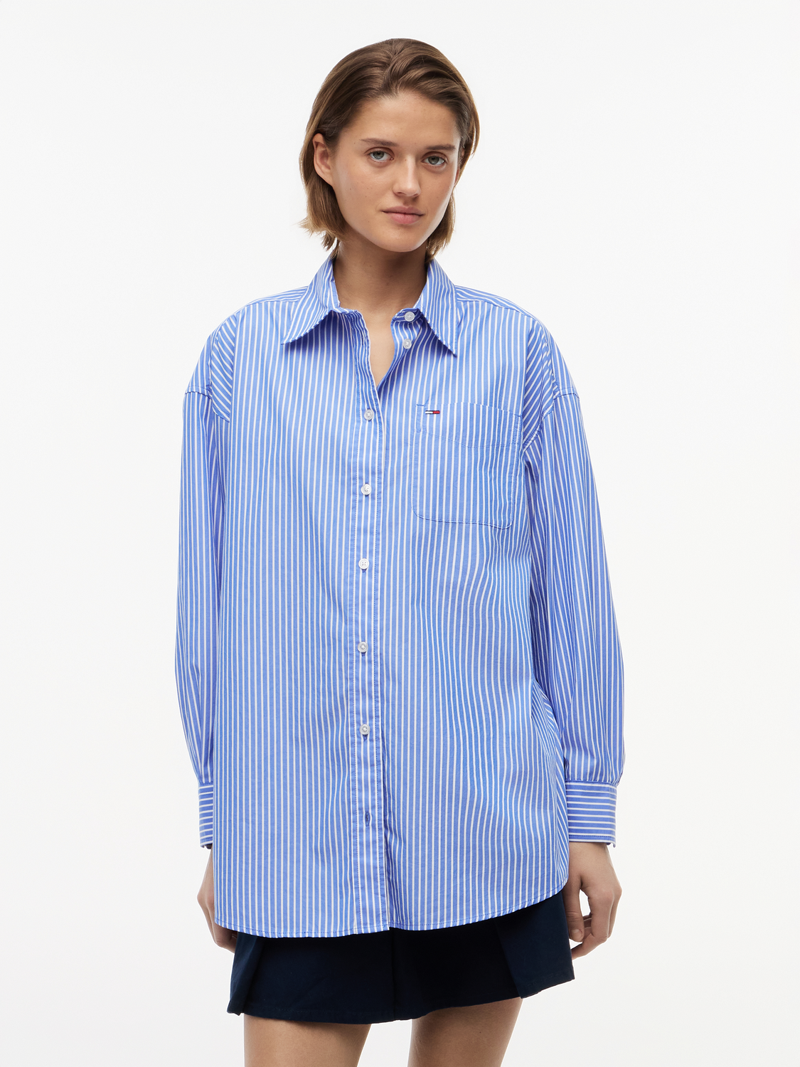 TJW OVS ESSENTIAL SHIRT EXT female