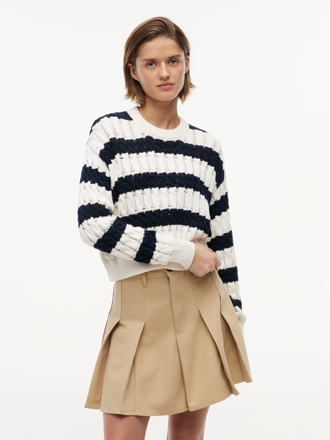 TJW LOOSE CABLE SWEATER EXT female