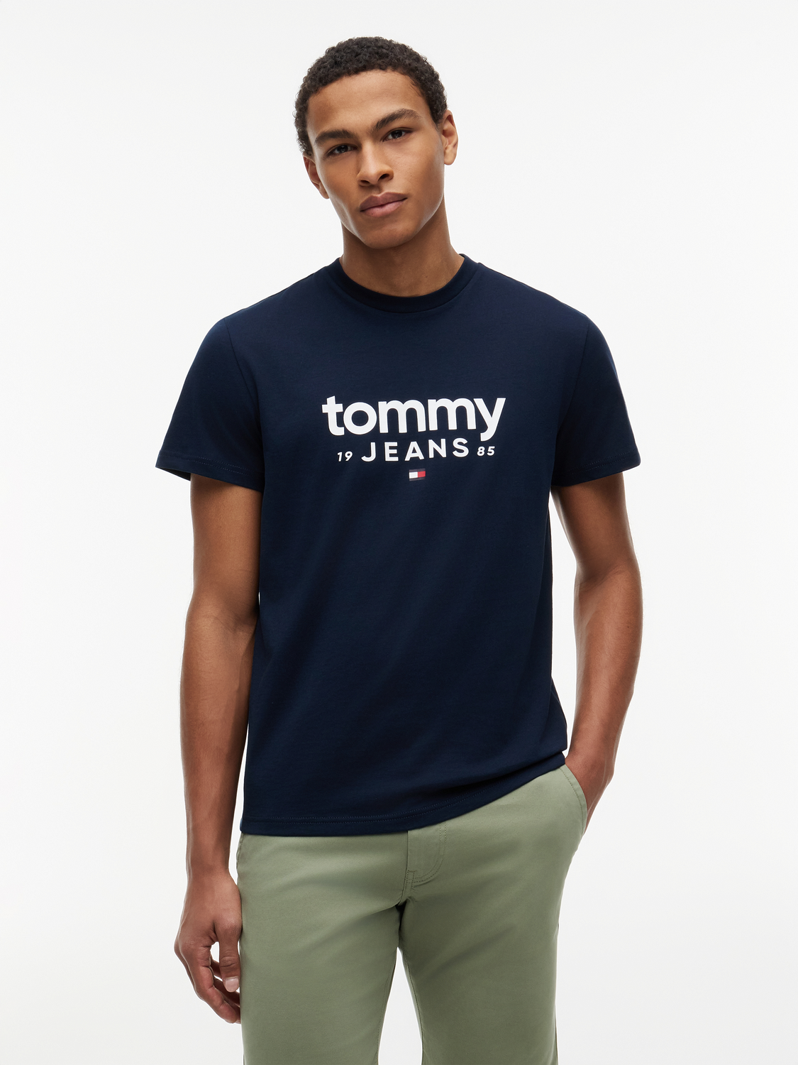 TJM SLIM GRAPHIC TEE EXT male