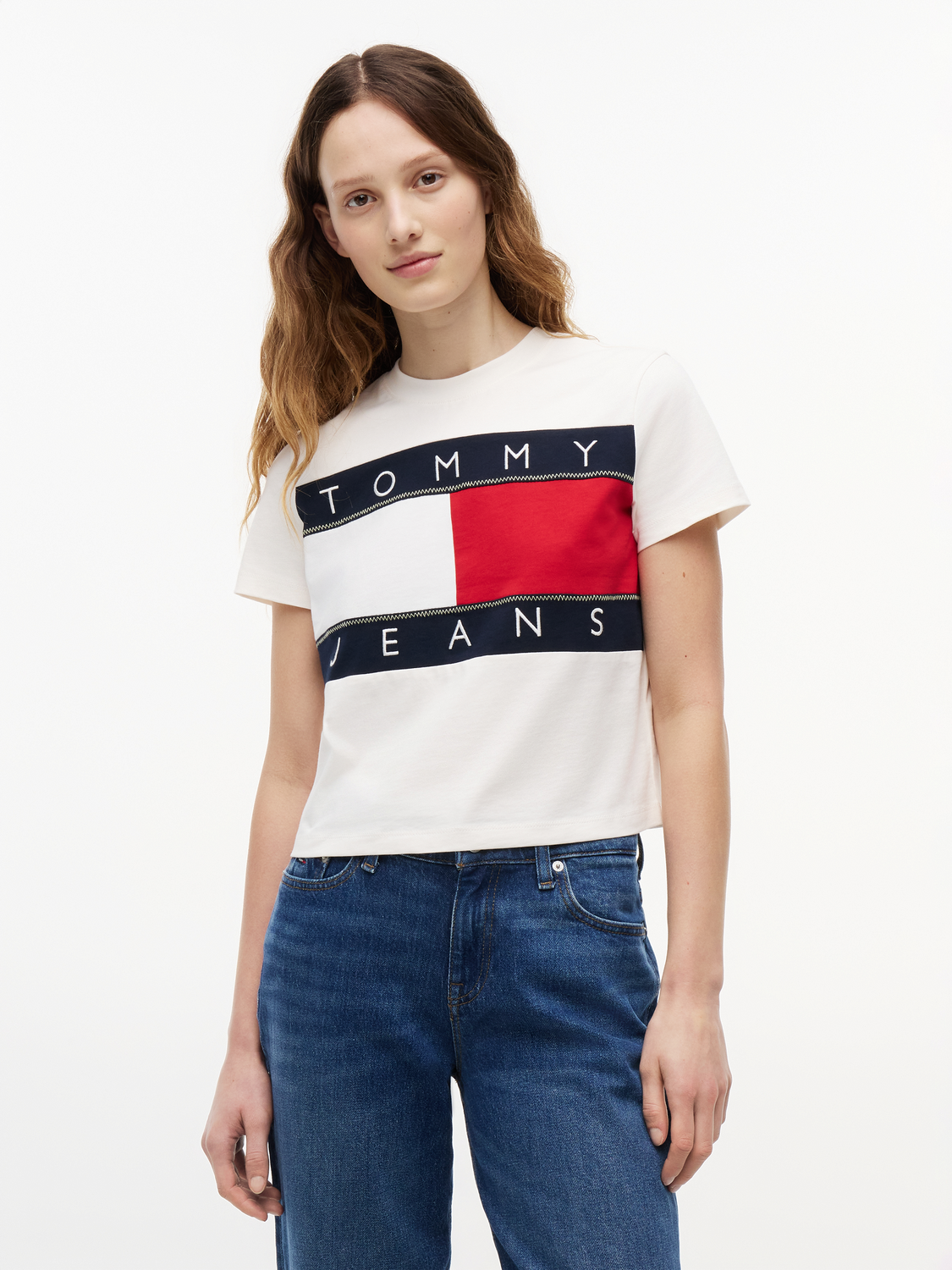TJW REG FLAG SS TEE EXT female