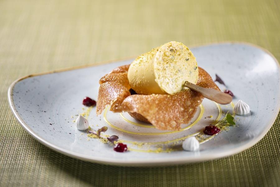 Moda Lounge AlRayyan Hotel Saffron Kulfi