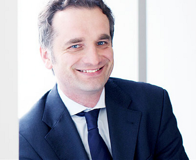 Rechtsanwalt Dr. Boris Jan Schiemzik, Patentrecht, Bank- und Kapitalmarktrecht, Immobilienrecht, Internationales Recht, Internationales Gesellschaftsrecht, Jungfernstieg 40, 20354 Hamburg