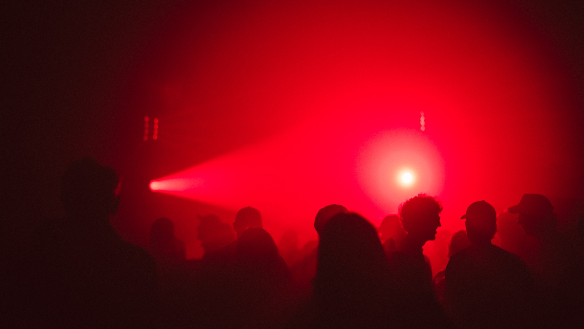 Circuits w// Ivory - Clubevent von und mit dem Kollektiv Delirium