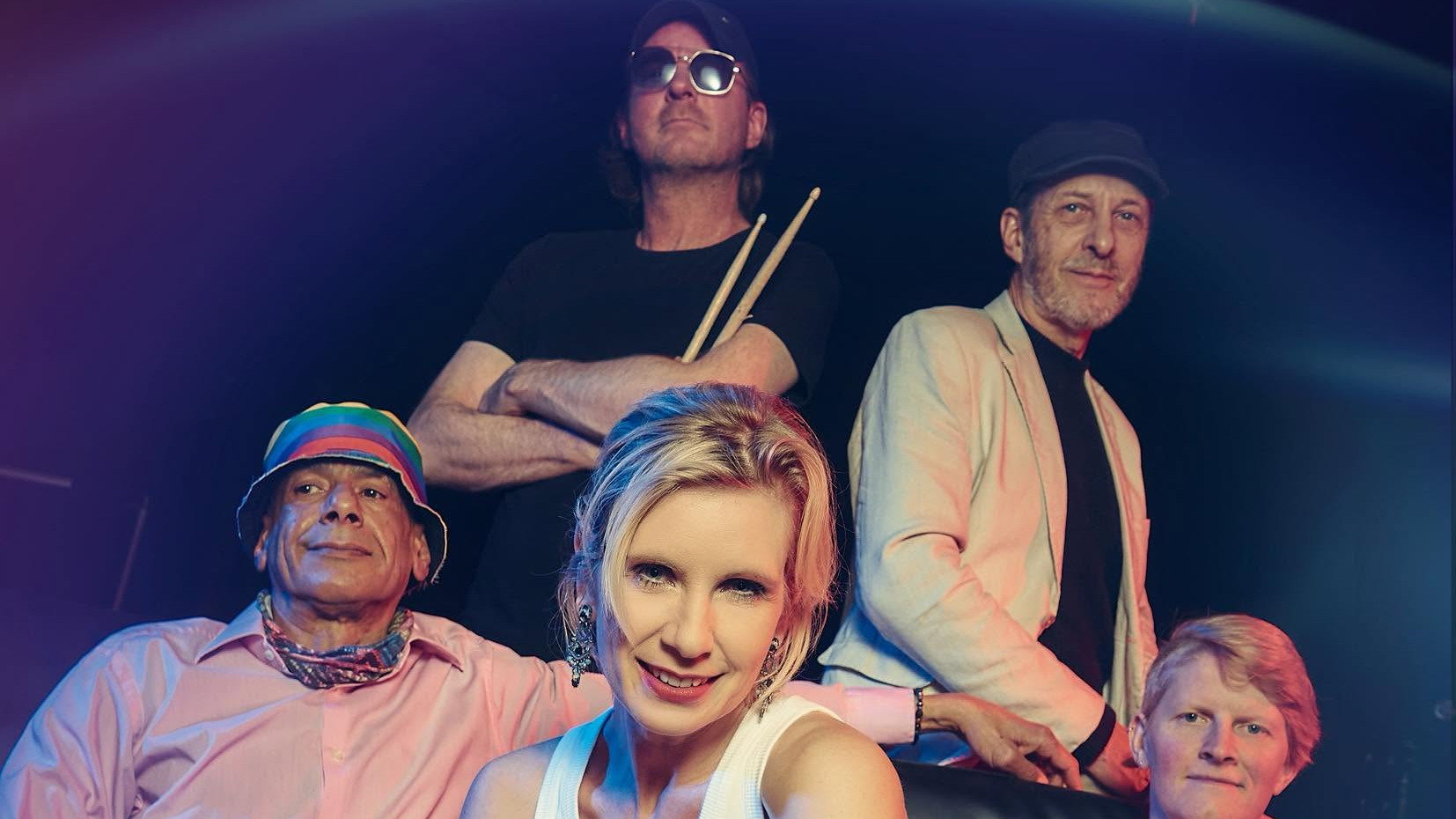 Heimspiel: Well tuned catz - Skavaria