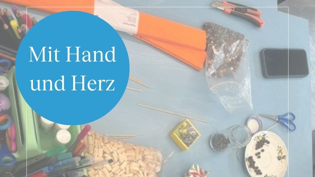 Mit Hand und Herz