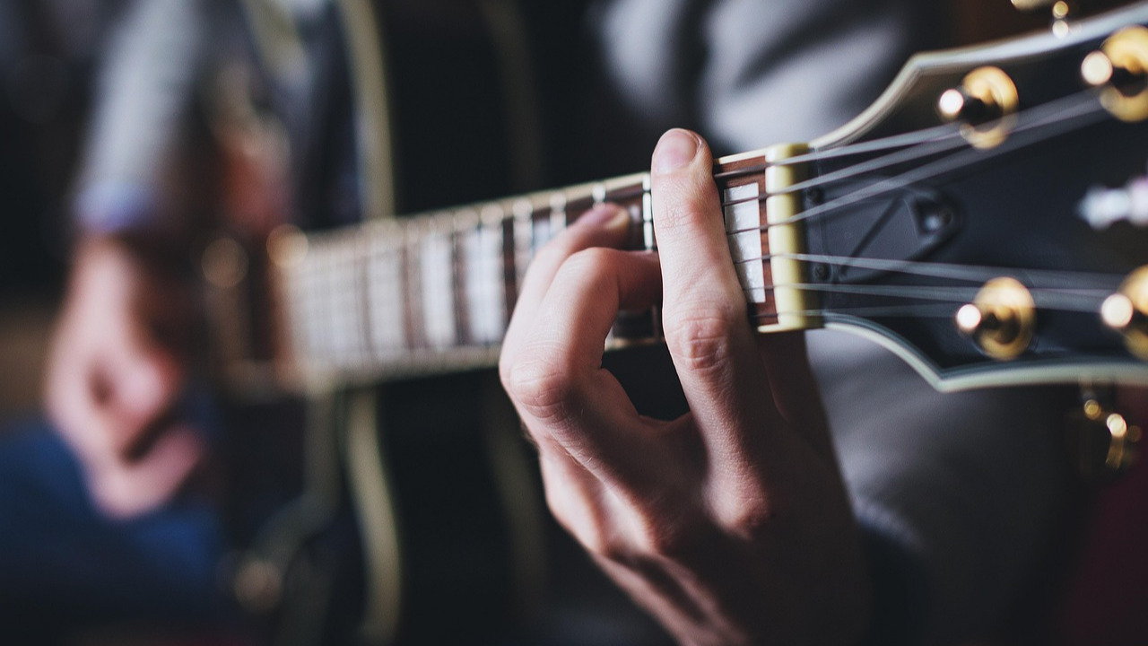 Podium Gitarre  Konzert  Eine Kooperation mit dem Studiengang: Gitarre der HfK Bremen